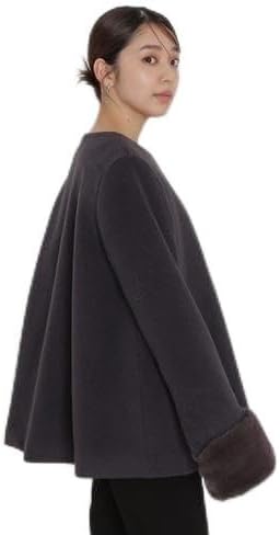 NATURAL BEAUTY BASIC フェイクファースリーブハーフコート　S フェイクファースリーブハーフコート 24AW | ナチュラル